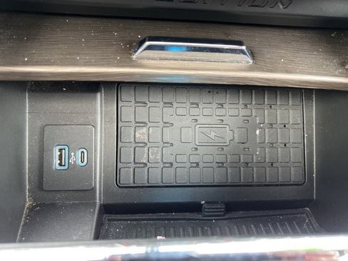 Used 2024 Ford Expedition Max Limited image 36