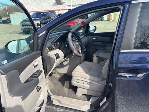 Used 2016 Honda Odyssey EX image 3