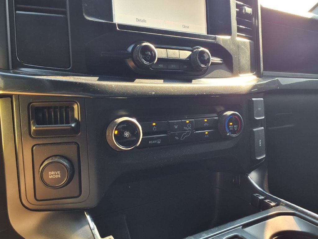 Used 2022 Ford F150 XL w/ STX Appearance Package RWD image 7