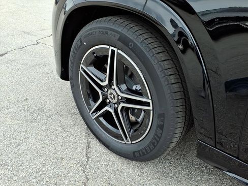 New 2026 Mercedes-Benz GLE 450 4MATIC image 9