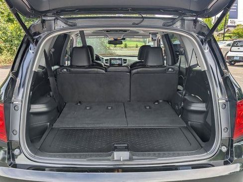 Used 2016 Honda Pilot Touring image 33