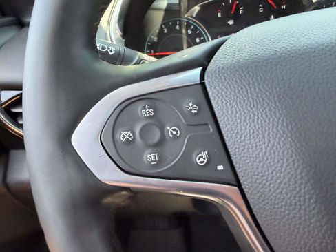Certified 2023 Chevrolet Traverse RS w/ LPO, Floor Liner Package AWD/4WD image 31