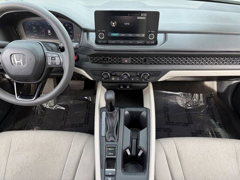 Used 2023 Honda Accord LX image 14