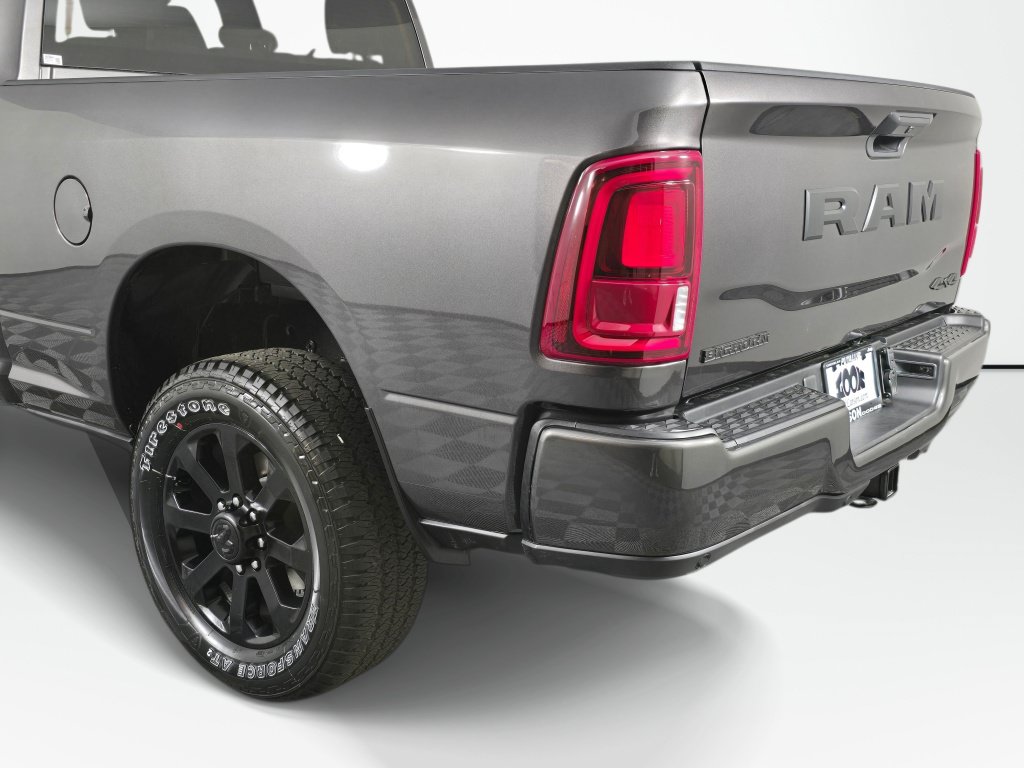 New 2026 RAM 3500 Big Horn AWD/4WD image 15