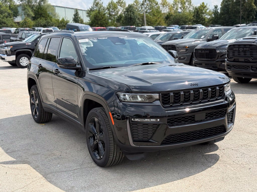 New 2027 Jeep Grand Cherokee Limited AWD/4WD image 4