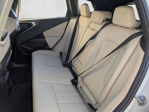 Certified 2025 BMW X3 xDrive30i w/ Convenience Package image 18