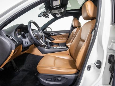 Used 2024 INFINITI Q50 Sensory image 5