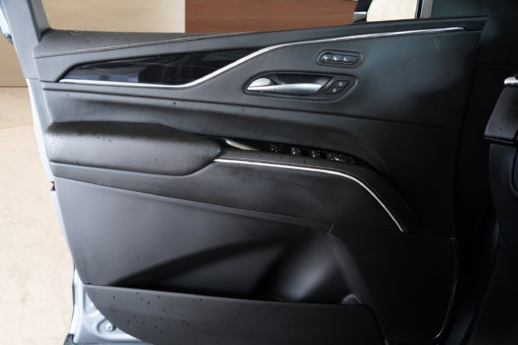 Used 2023 Cadillac Escalade V w/ LPO, Floor Liner Package AWD/4WD image 19