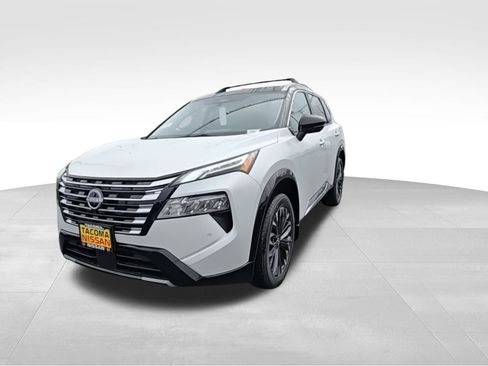 New 2026 Nissan Rogue Platinum w/ Platinum Premium Package image 4