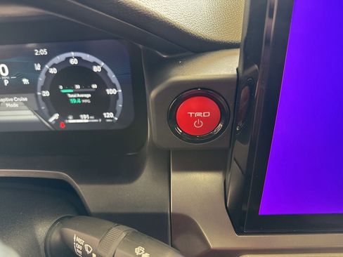 Certified 2025 Toyota Tacoma TRD Off-Road w/ TRD Off Road Upgrade Package AWD/4WD image 23