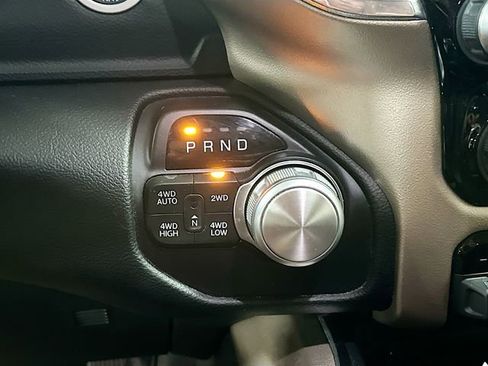 Used 2019 RAM 1500 Laramie image 18