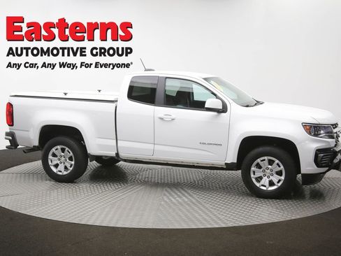 Used 2022 Chevrolet Colorado LT w/ Fleet Safety Package RWD image 46