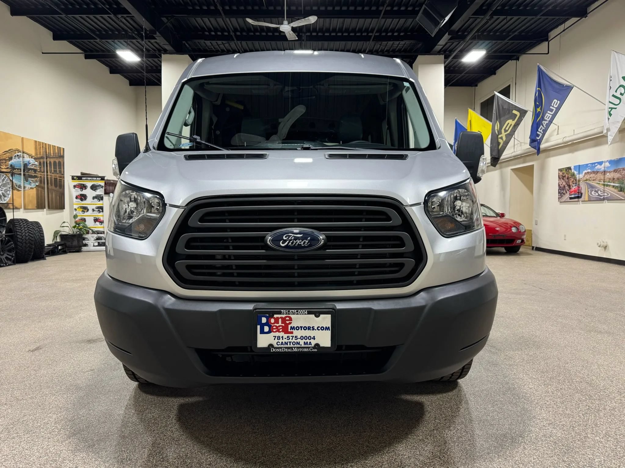 Used 2015 Ford Transit 350 148 Medium Roof RWD image 3