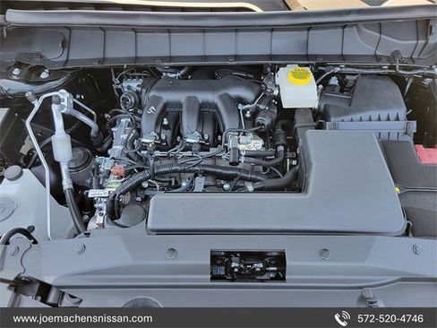 New 2025 Nissan Pathfinder SV image 10