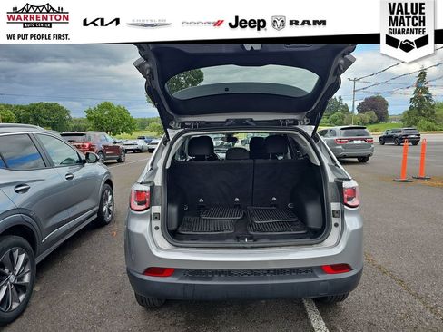 Used 2020 Jeep Compass Sport w/ Cold Weather Group AWD/4WD image 7