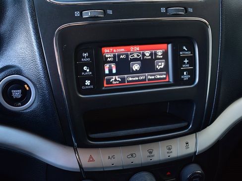 Used 2020 Dodge Journey SE w/ SE Popular Equipment Group image 42