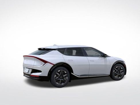 New 2025 Kia EV6 Wind image 6