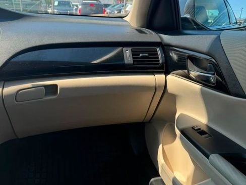 Used 2016 Honda Accord LX image 19