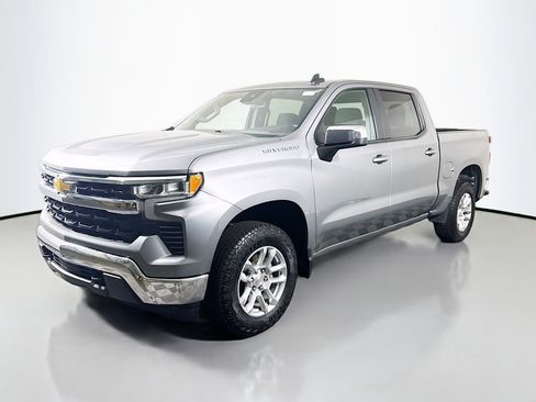 Used 2023 Chevrolet Silverado 1500 LT AWD/4WD image 4