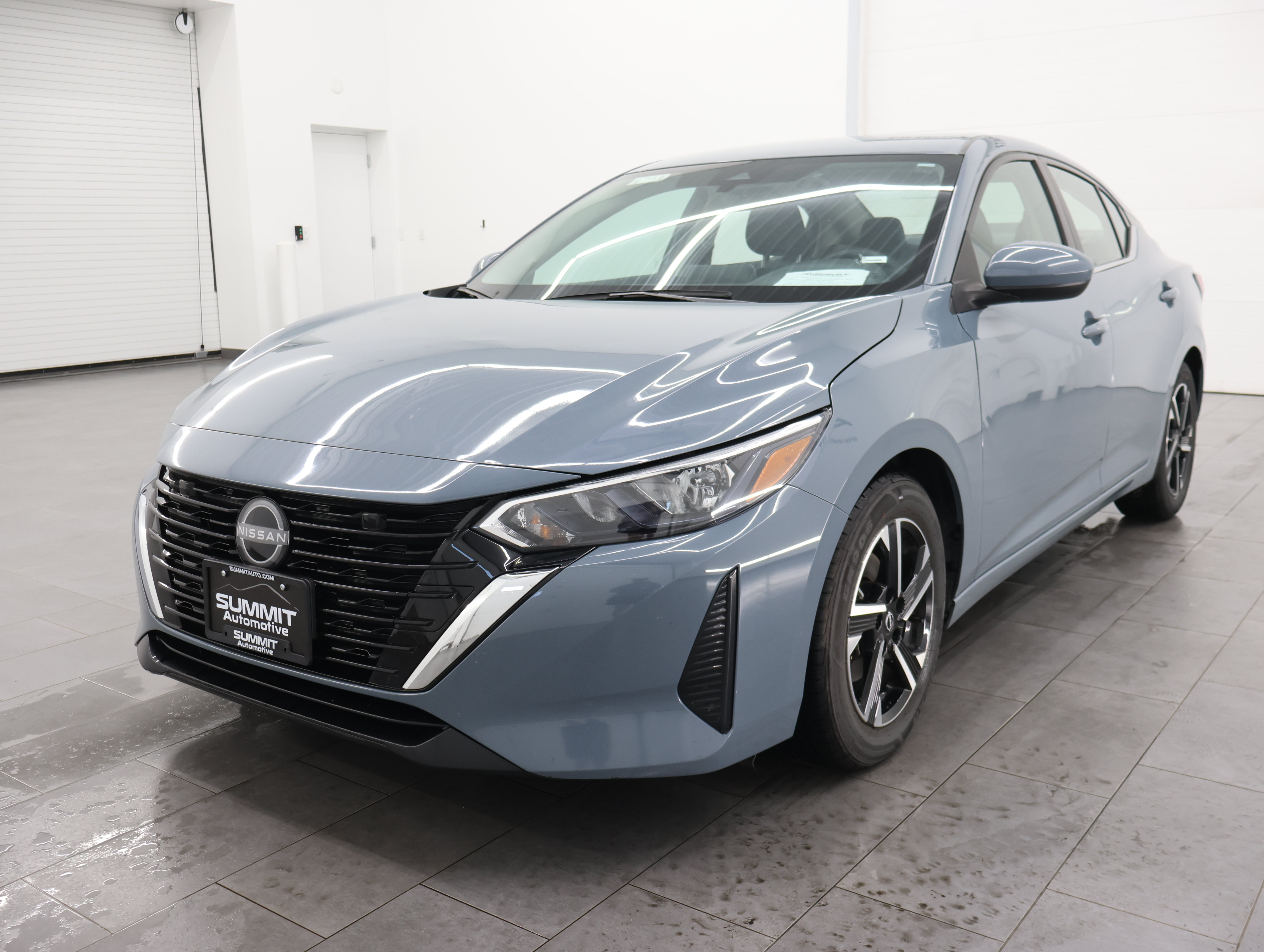Used 2024 Nissan Sentra SV FWD image 7