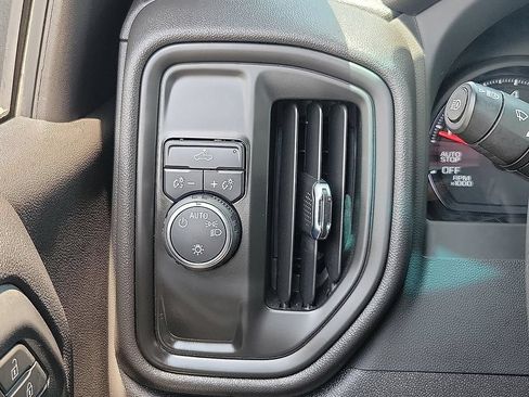 Used 2025 Chevrolet Silverado 1500 W/T RWD image 12