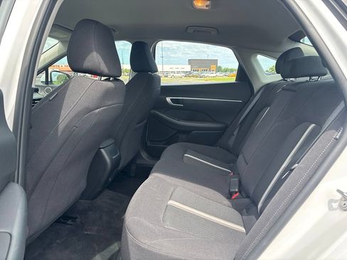 Used 2025 Hyundai Sonata SEL FWD image 10