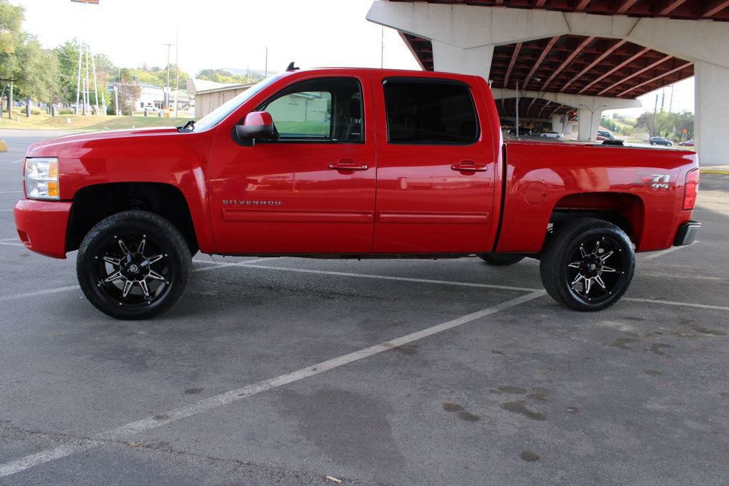 Used 2013 Chevrolet Silverado 1500 LT w/ All-Star Edition AWD/4WD image 1