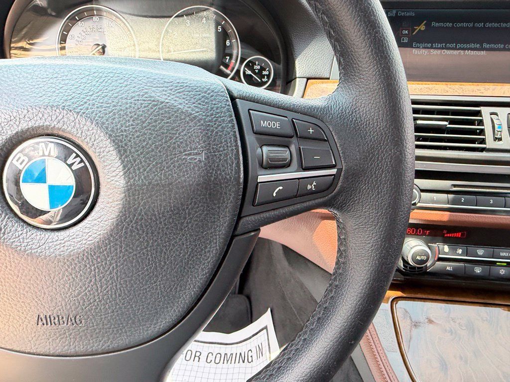 Used 2012 BMW 528i Sedan RWD image 25