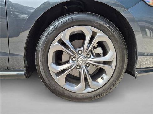 Used 2024 Honda Accord EX image 23