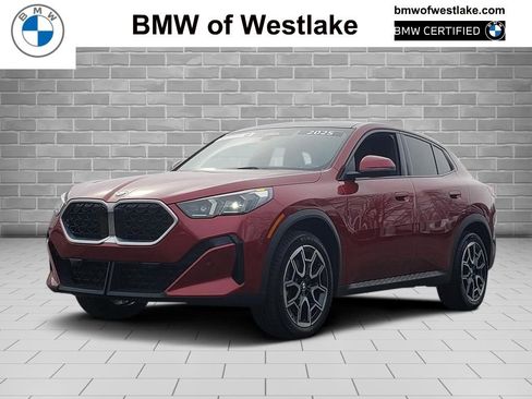 Certified 2025 BMW X2 xDrive28i AWD/4WD image 1