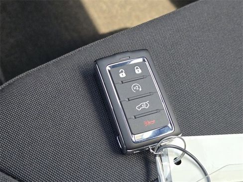 New 2025 Jeep Grand Cherokee Laredo X w/ Luxury Tech Group I image 13