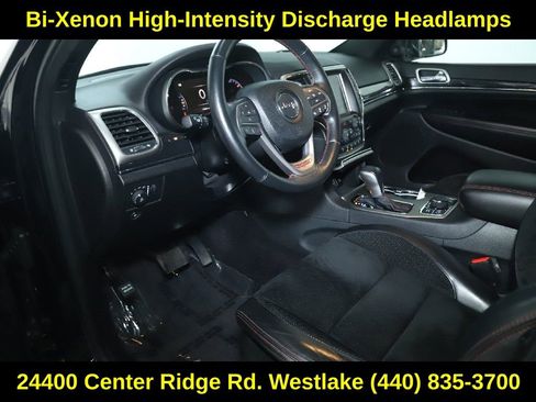 Used 2017 Jeep Grand Cherokee Trailhawk w/ Trailhawk Luxury Group AWD/4WD image 19