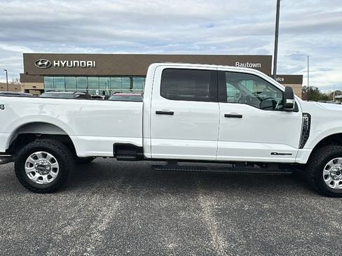 Used 2024 Ford F250 XLT image 14
