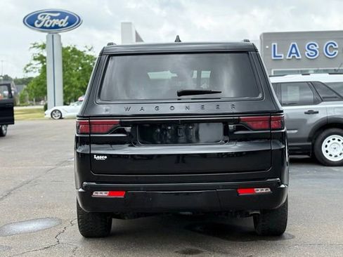 Used 2024 Jeep Wagoneer Series II AWD/4WD image 48