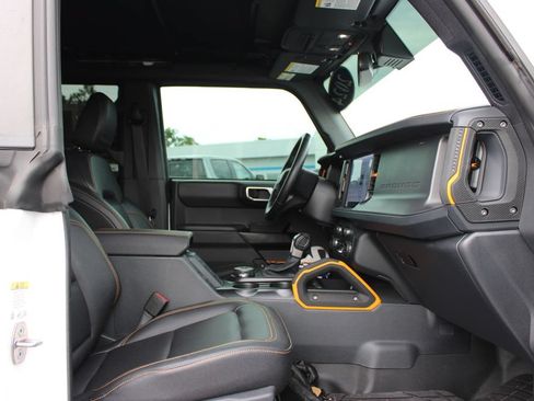 Used 2024 Ford Bronco Badlands AWD/4WD image 27