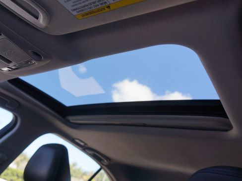 Used 2019 INFINITI Q50 Luxe w/ Essential Package (3.0T Luxe) image 31