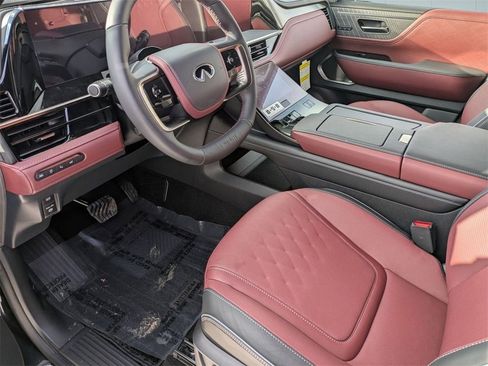 New 2026 INFINITI QX80 Autograph w/ Premium Cargo Package image 11