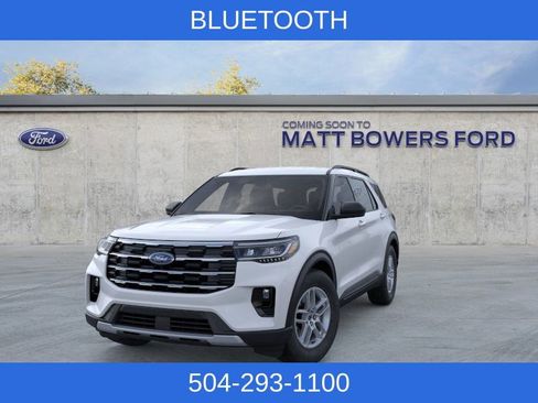 New 2026 Ford Explorer Active RWD image 3