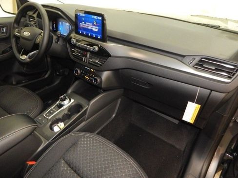 New 2026 Ford Escape Active w/ Cold Weather Package image 17
