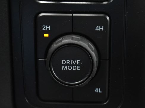 New 2026 Ford F350 XLT w/ XLT Premium Package AWD/4WD image 32
