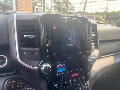 Used 2020 RAM 1500 Big Horn AWD/4WD image 4