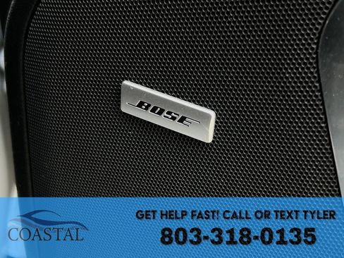 Used 2022 Chevrolet Suburban LT AWD/4WD image 31
