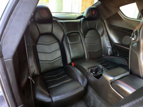 Used 2016 Maserati GranTurismo Sport RWD image 25