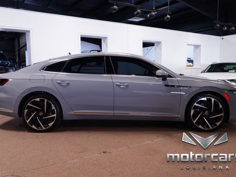 Used 2023 Volkswagen Arteon SEL Premium image 8