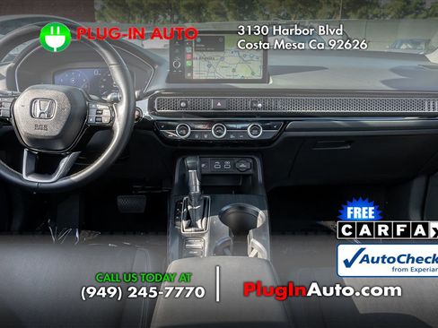 Used 2023 Honda Civic Touring image 14