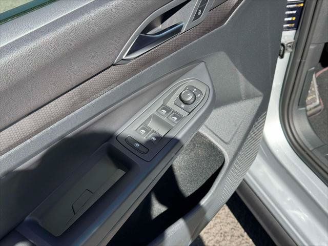 Used 2023 Volkswagen GTI SE w/ SE Leather Package FWD image 19