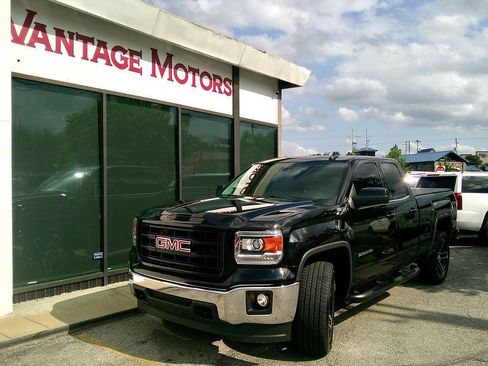 Used 2015 GMC Sierra 1500 SLE w/ Carbon-22 Edition AWD/4WD image 1