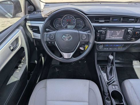 Used 2016 Toyota Corolla LE image 13