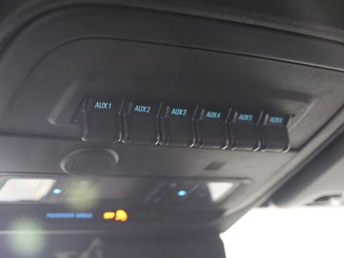 Used 2024 Ford Bronco Badlands AWD/4WD image 12