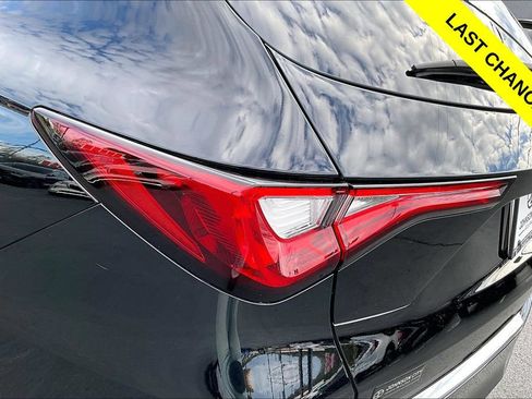 Certified 2023 Acura MDX SH-AWD w/ Advance Package image 30
